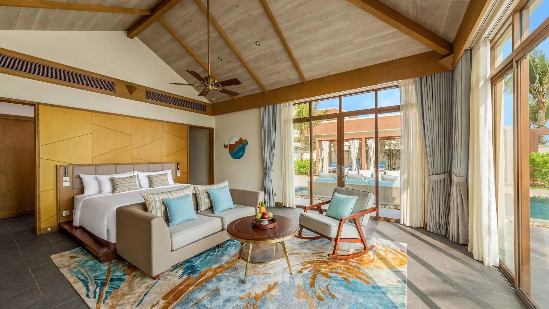 Fusion Resort And Villas Da Nang 5*,
