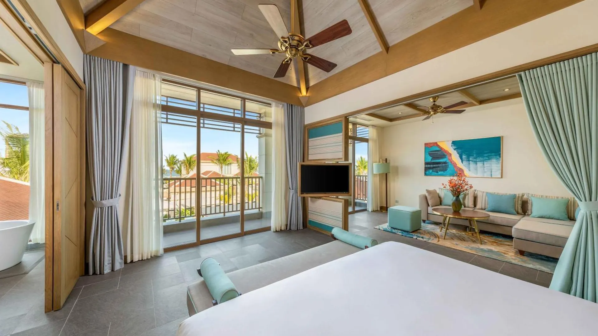Fusion Resort And Villas Da Nang 5*,  Vietnam