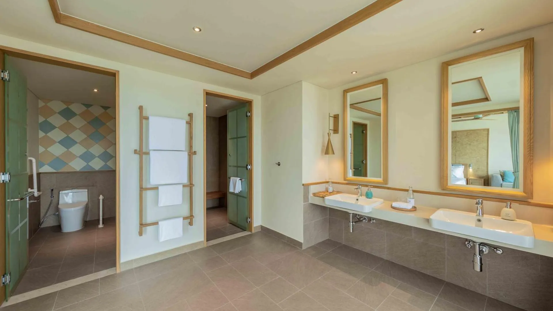 Fusion Resort And Villas Da Nang