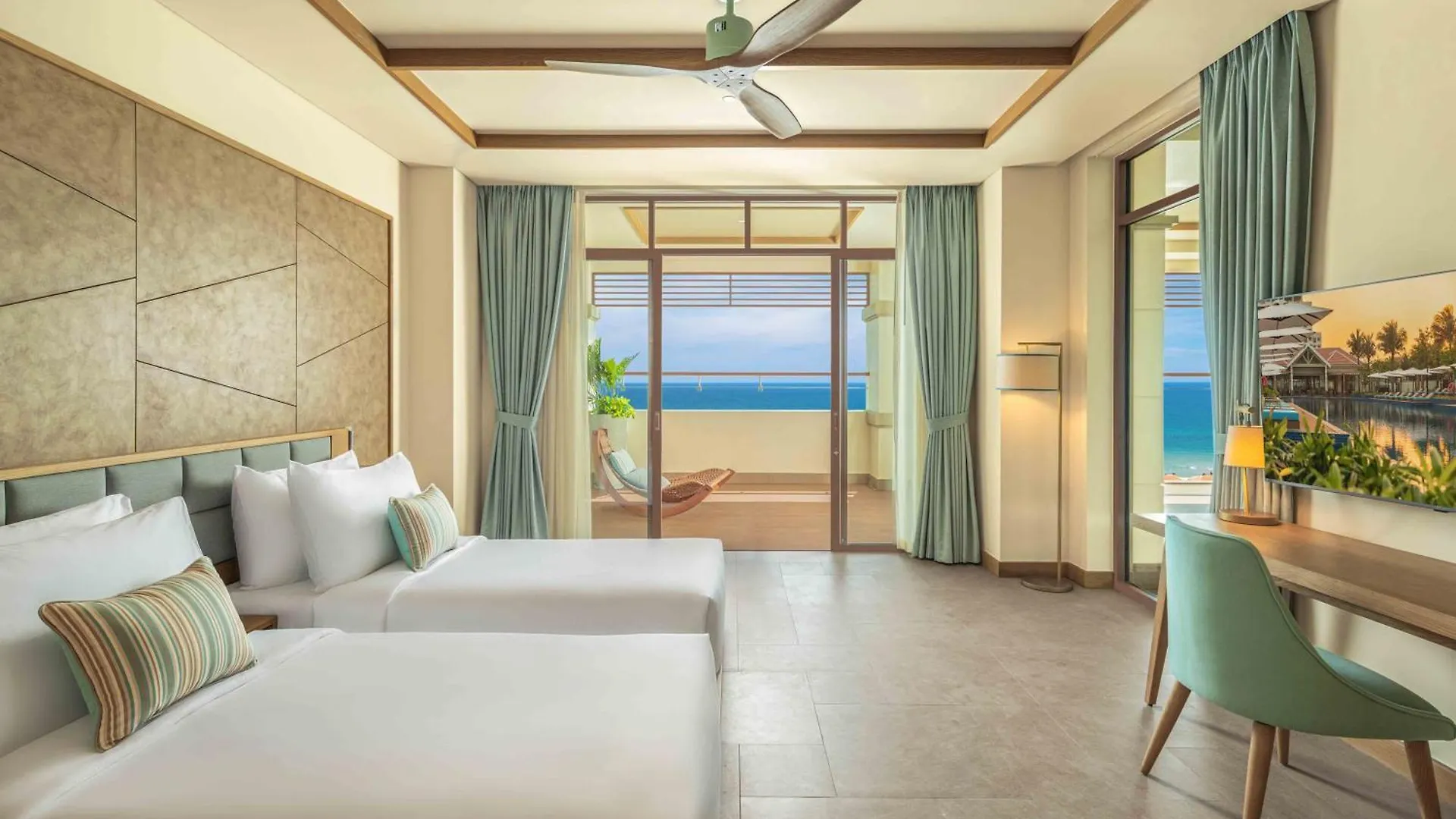 Fusion Resort And Villas Da Nang 5*,