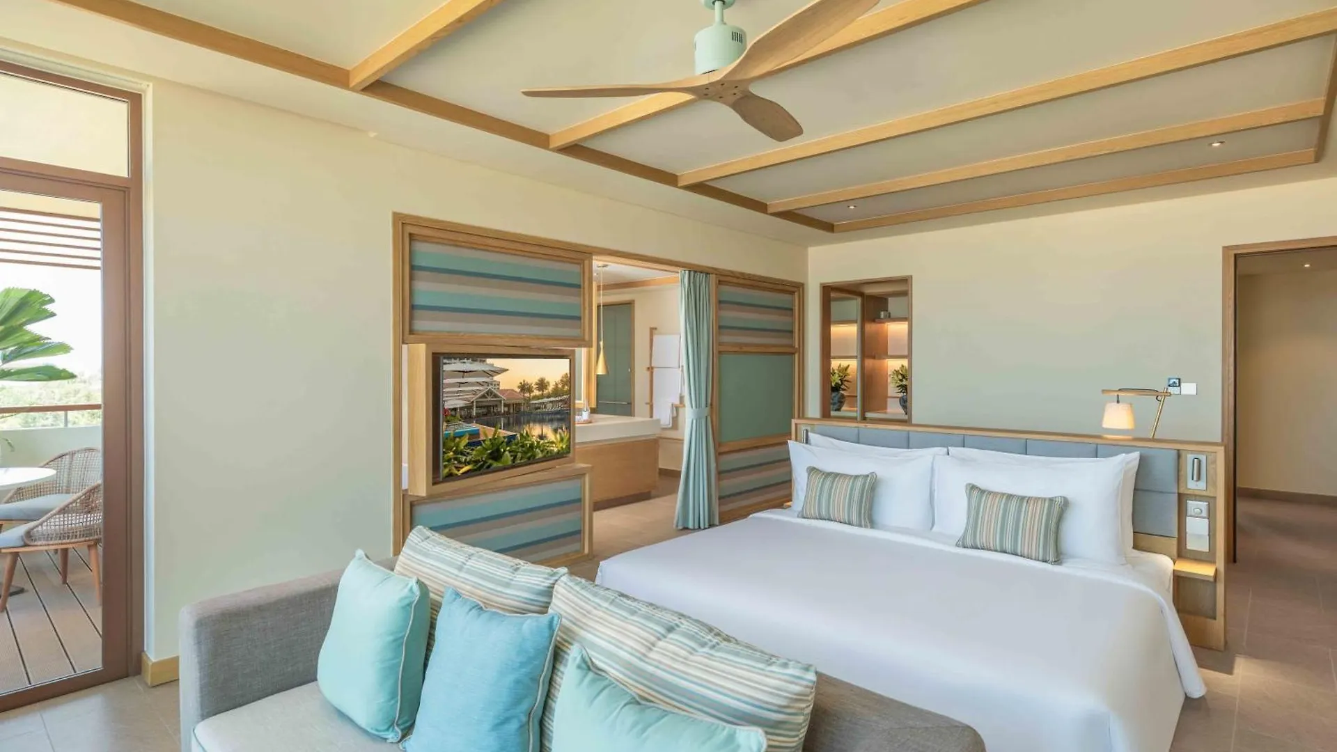 Fusion Resort And Villas Da Nang