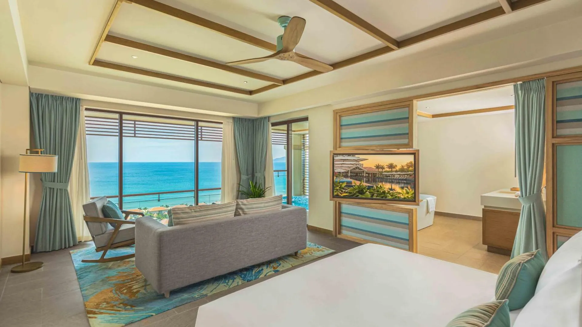 Fusion Resort And Villas Da Nang